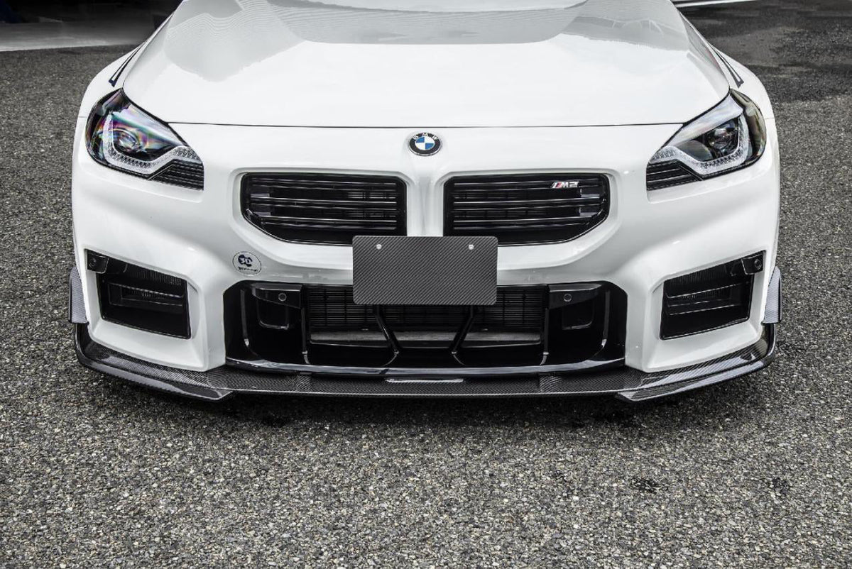 3D Type Front Lip in dry carbon fiber for the BMW G87 M2, fitted
