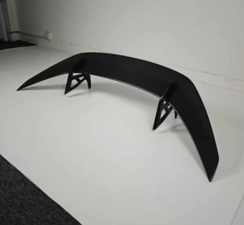 AD-R1 Type Rear Spoiler in dry carbon fiber for the BMW G82 M4
