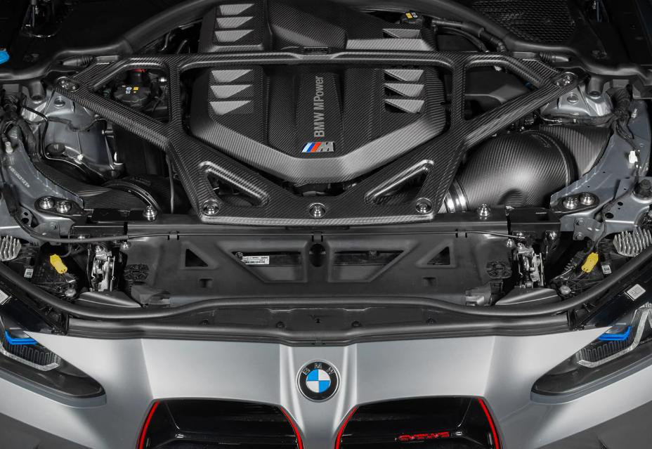 EVE Type Strut Brace in dry carbon fiber for the BMW G80 M3 / G82 M4 / G87 M2, fitted