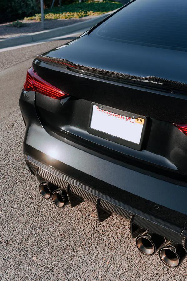Exhaust Tips in carbon fiber for the BMW G80 M3 / G82 M4 / G87 M2, fitted