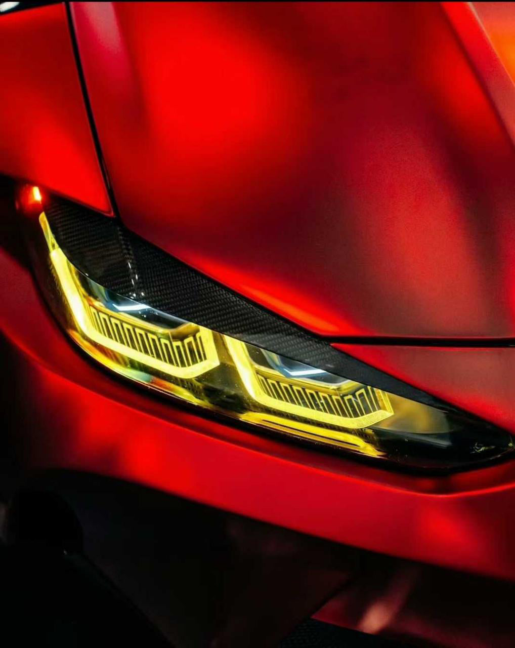 Headlight Trim Set in dry carbon fiber for the BMW G80 M3 / G82 M4, fitted