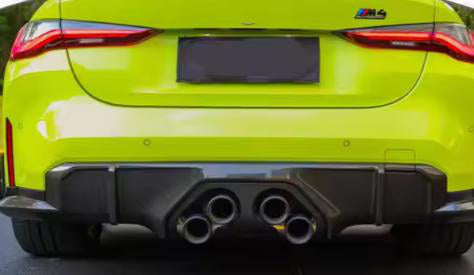 MP Type Center Exhaust Rear Diffuser in dry carbon fiber for the BMW G80 M3 / G82 M4, fitted
