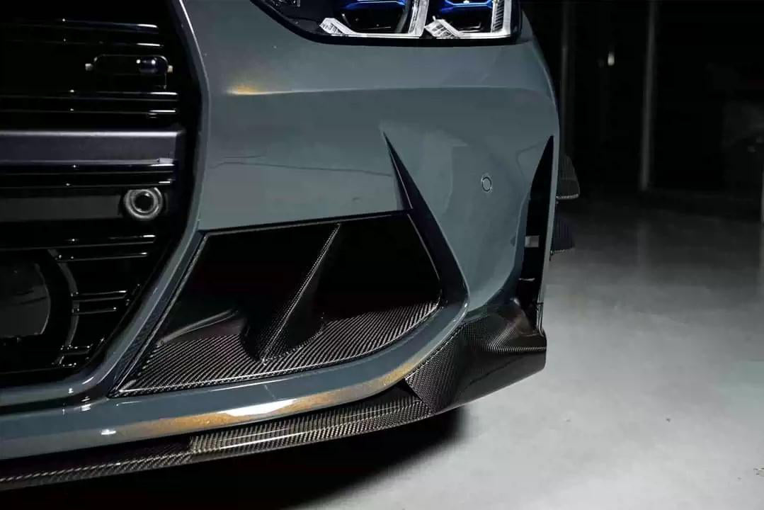 MP Type Ducts in dry carbon fiber for the BMW G80 M3 / G82 M4, fitted
