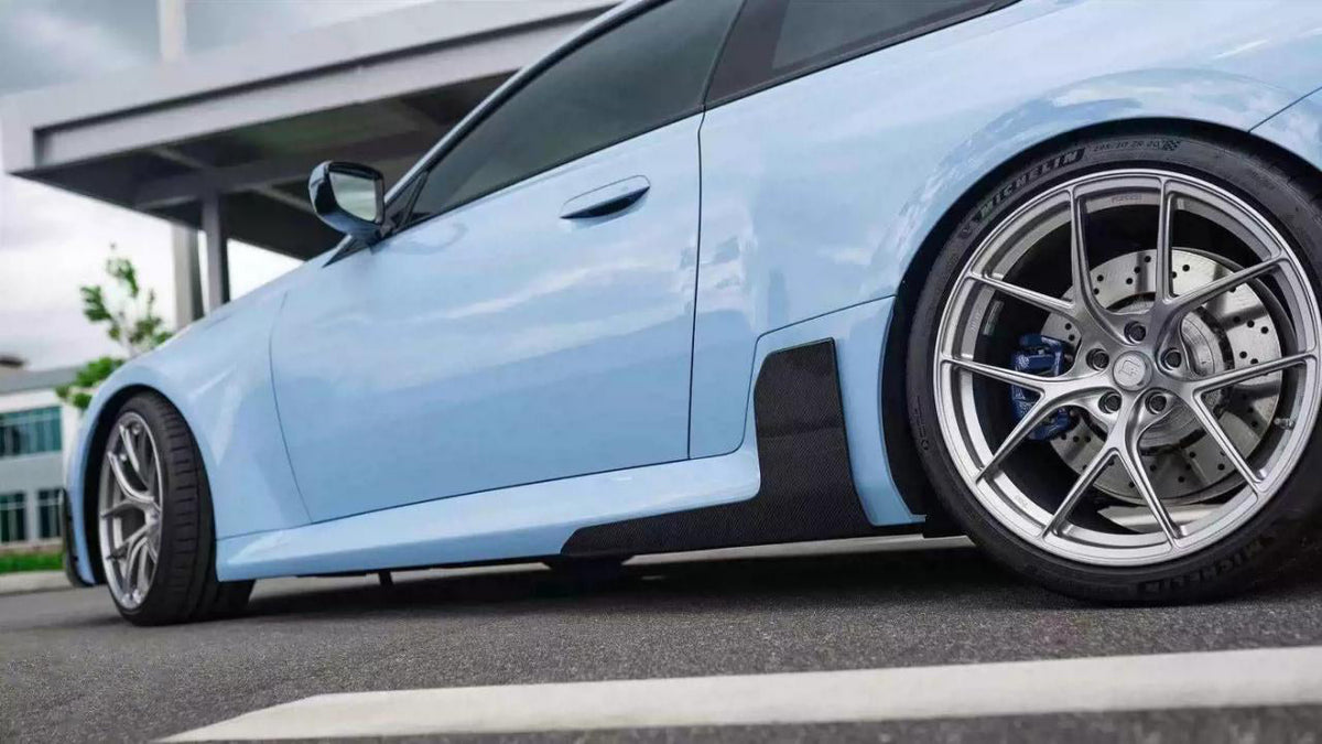 MP Type Side Skirt in dry carbon fiber for the BMW G87 M2, fitted