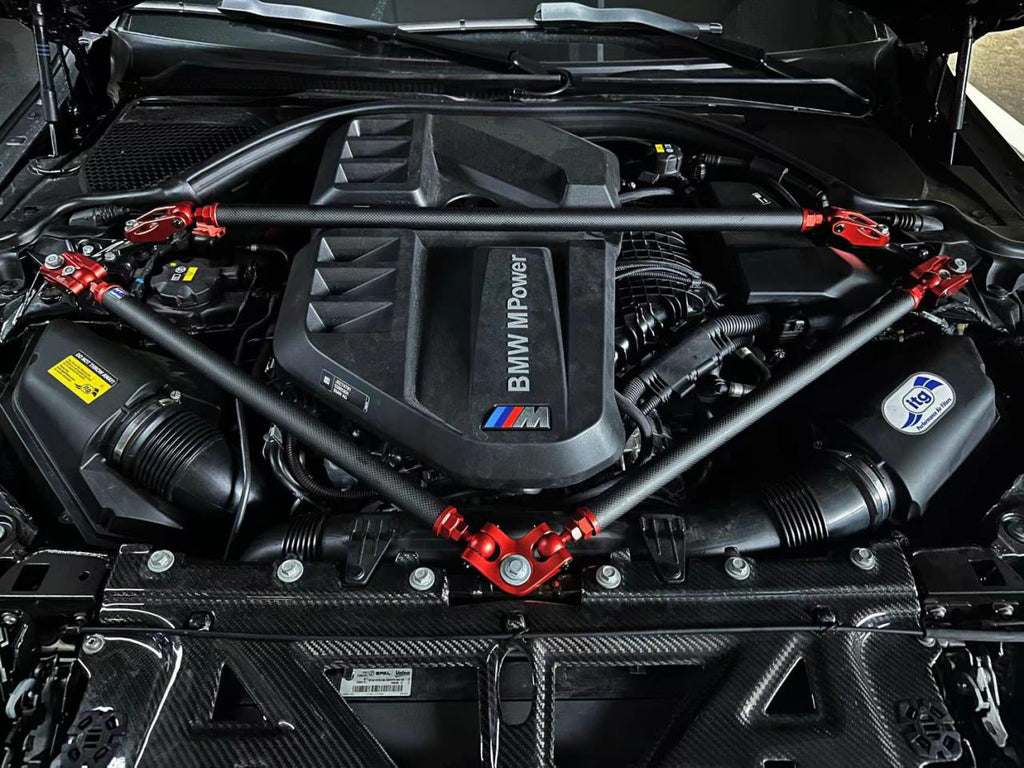 SC Type Strut Brace in dry carbon fiber for the BMW G80 M3 / G82 M4 / G87 M2, fitted